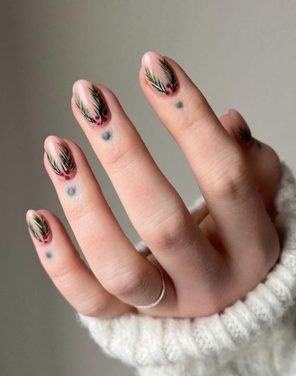 Short Almond Holly Sprig Nails Short Almond Holly Sprig Nails — Mistletoe Nails 2026