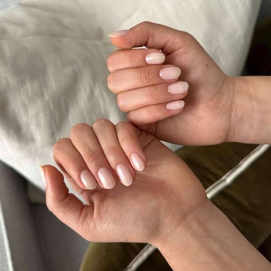 Short Oval Pale Pink Glossy Short Oval Pale Pink Glossy — Nails 2027 for Fat Fingers