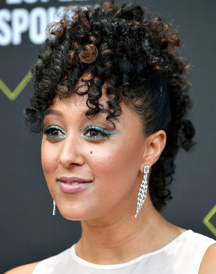 Collarbone Mohawk With Curly Bangs Collarbone Mohawk With Curly Bangs — Natural Hairstyles 2027 for 4A Hair