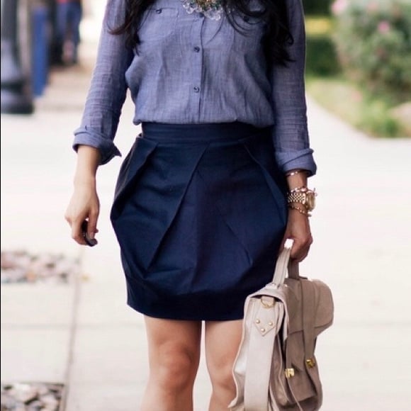Navy Bubble Hem Mini Skirt With Button-Down Navy Bubble Hem Mini Skirt With Button-Down — Navy Blue Mini Skirt Outfits 2027