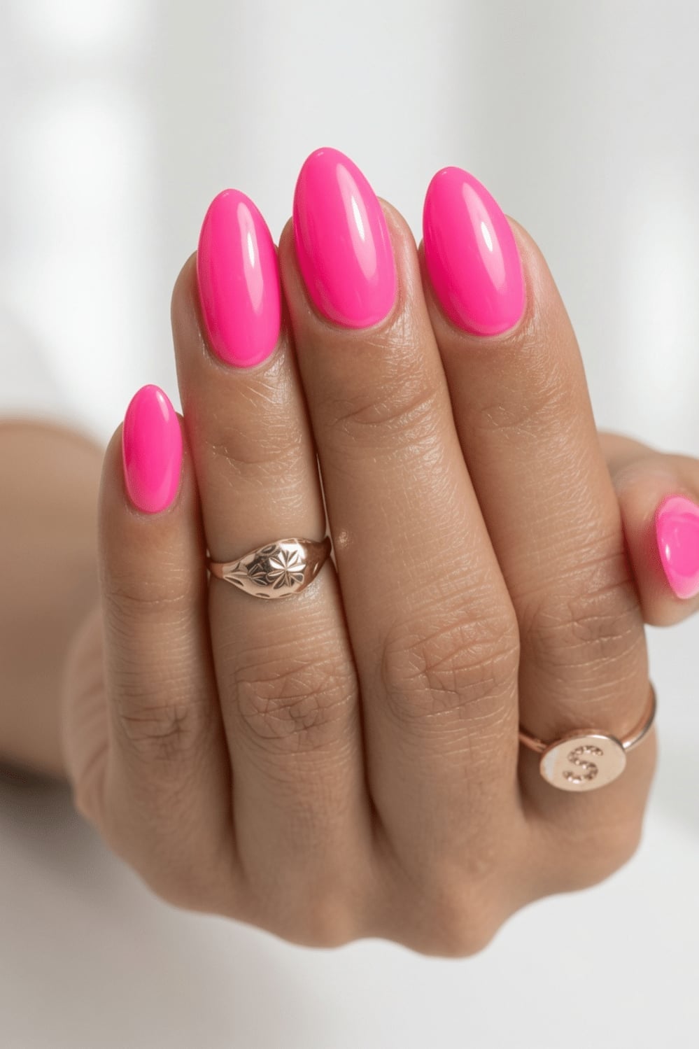 Medium Oval Neon Pink Nails Medium Oval Neon Pink Nails — Neon Pink Nails 2027