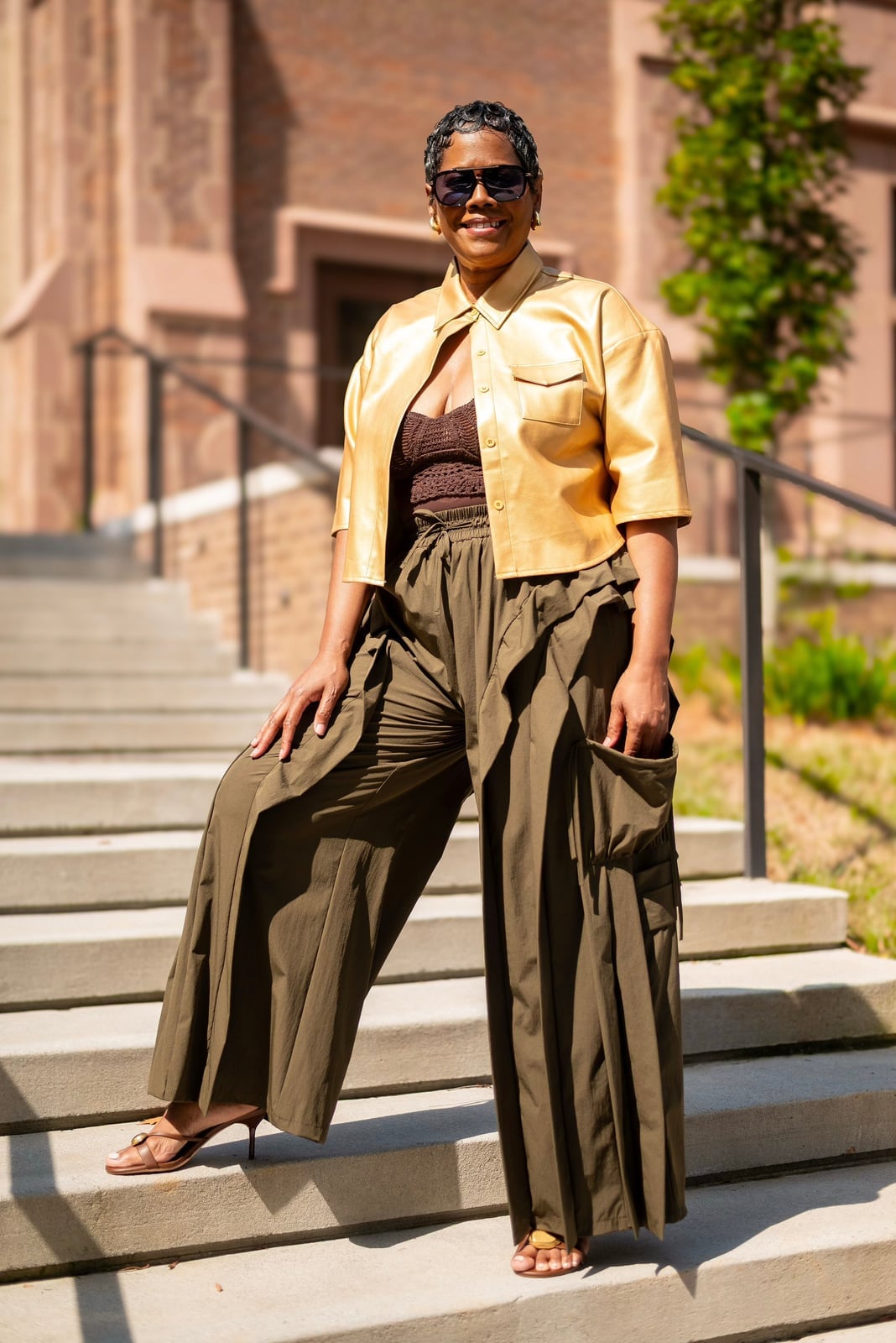 Army Green Cargo Pants Casual Day Out, Tan Heeled Sandals Army Green Cargo Pants Casual Day Out, Tan Heeled Sandals — Olive Green Wide Leg Pants Outfits 2027