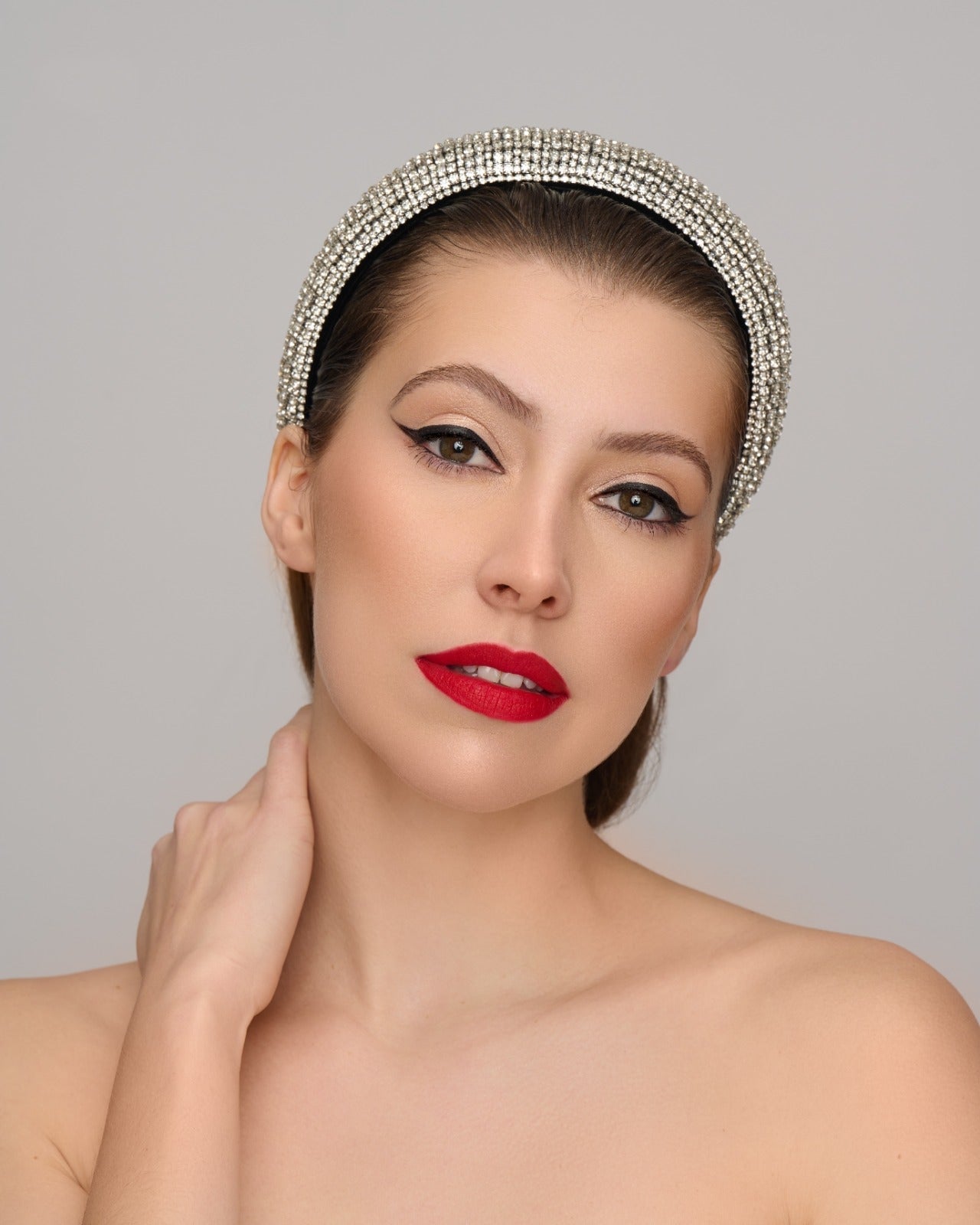 Sleek Dark Hair With Embellished Headband Sleek Dark Hair With Embellished Headband — Padded Headband Hairstyles 2027