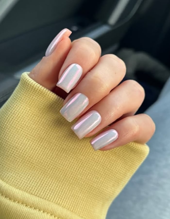 Pale Iridescent White Chrome Square Nails Pale Iridescent White Chrome Square Nails — Pastel Chrome Nails 2027