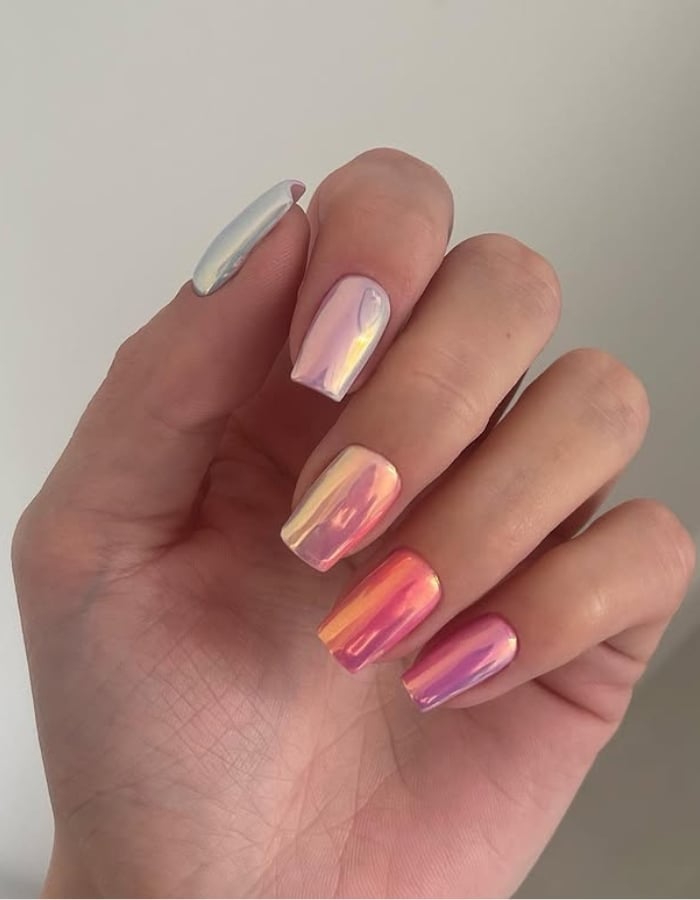 Short Square Multi-Color Iridescent Chrome Nails Short Square Multi-Color Iridescent Chrome Nails — Pastel Chrome Nails 2027