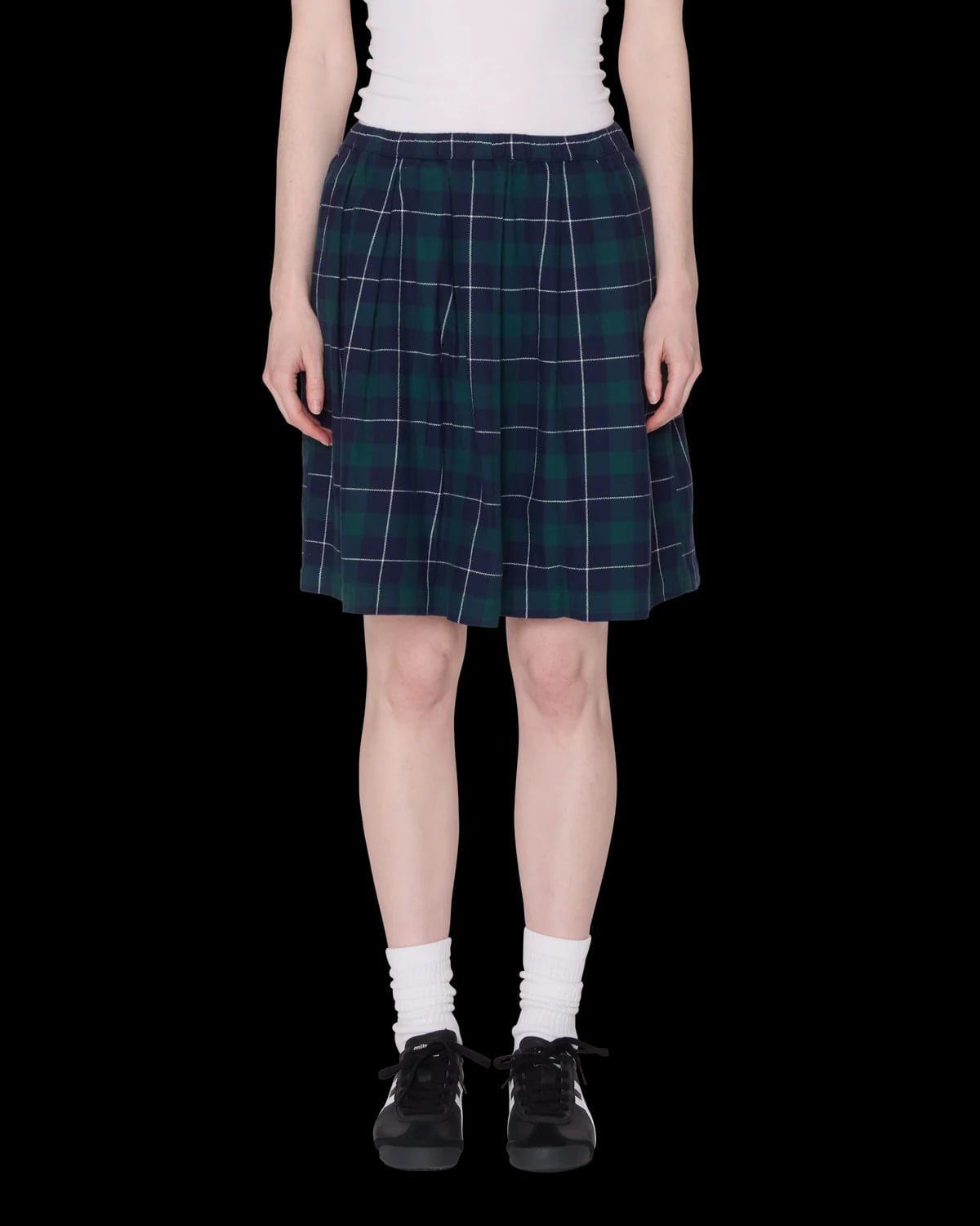 Green Navy Plaid Mini Skirt With Tank Top Green Navy Plaid Mini Skirt With Tank Top — Plaid Tennis Skirt Outfits 2027