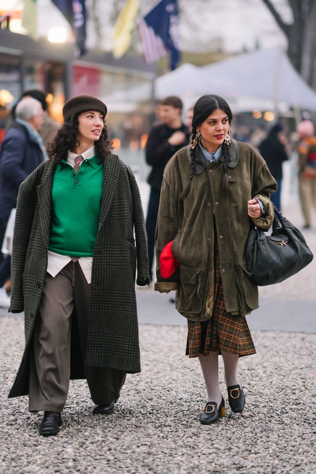 Brown Plaid Midi Skirt With Oversized Coat Brown Plaid Midi Skirt With Oversized Coat — Plaid Tennis Skirt Outfits 2027