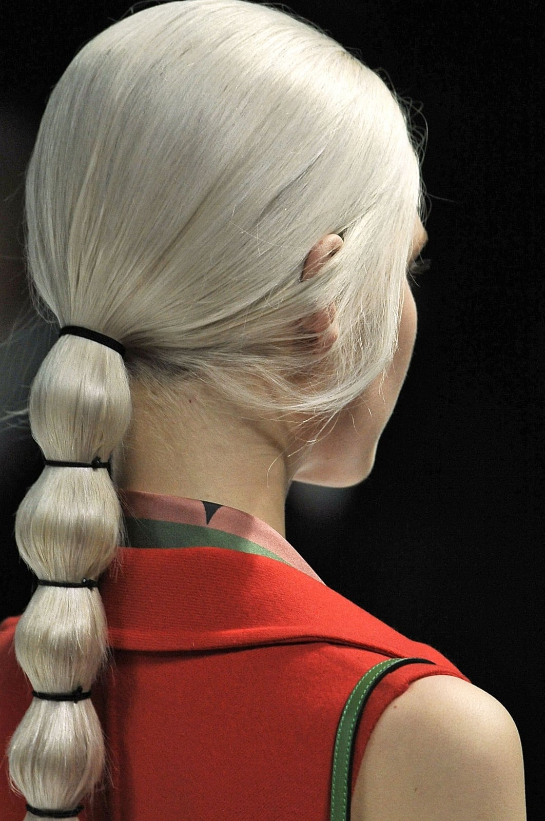 Platinum Blonde Bubble Ponytail Platinum Blonde Bubble Ponytail — Ponytail Disney Hairstyles 2027