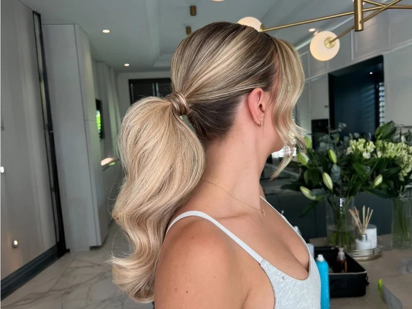 Low Side Ponytail With Soft Waves Low Side Ponytail With Soft Waves — Ponytail Hairstyles 2027 for Women Over 40
