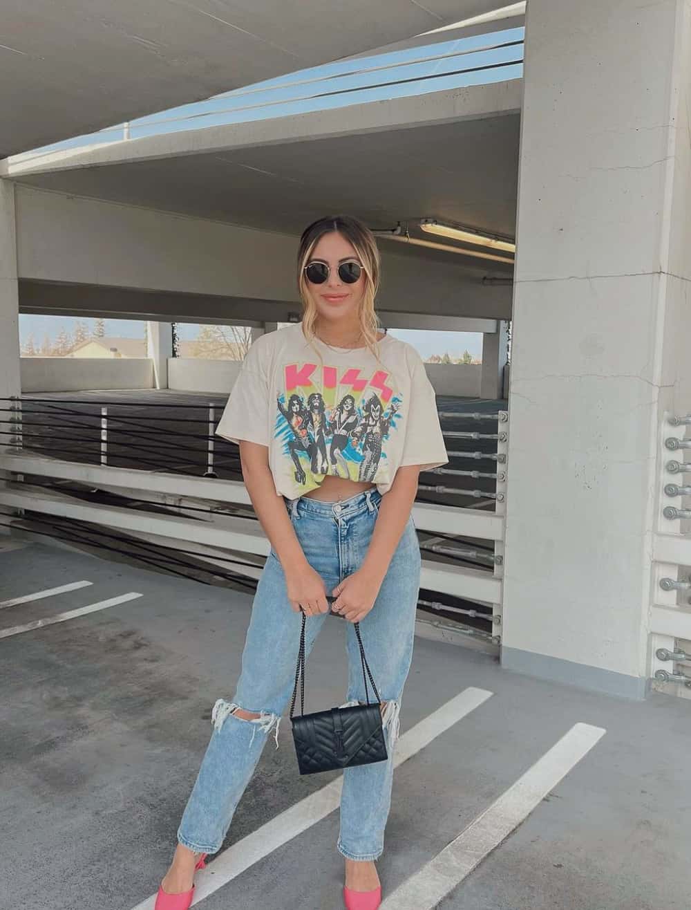 KISS Band T-shirt with Relaxed Fit Jeans KISS Band T-shirt with Relaxed Fit Jeans — Pop Concert Outfits 2027