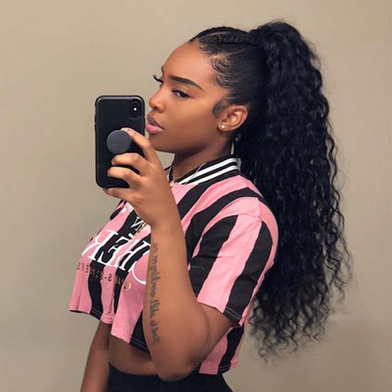 Voluminous Curly Ponytail With Side Part Voluminous Curly Ponytail With Side Part — Puff Ponytail 2027