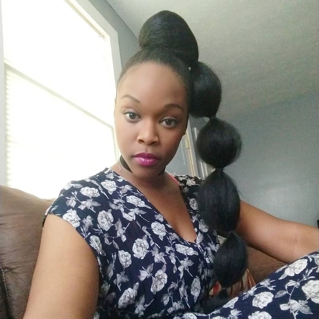 Sleek Black Bubble Ponytail Sleek Black Bubble Ponytail — Puff Ponytail 2027