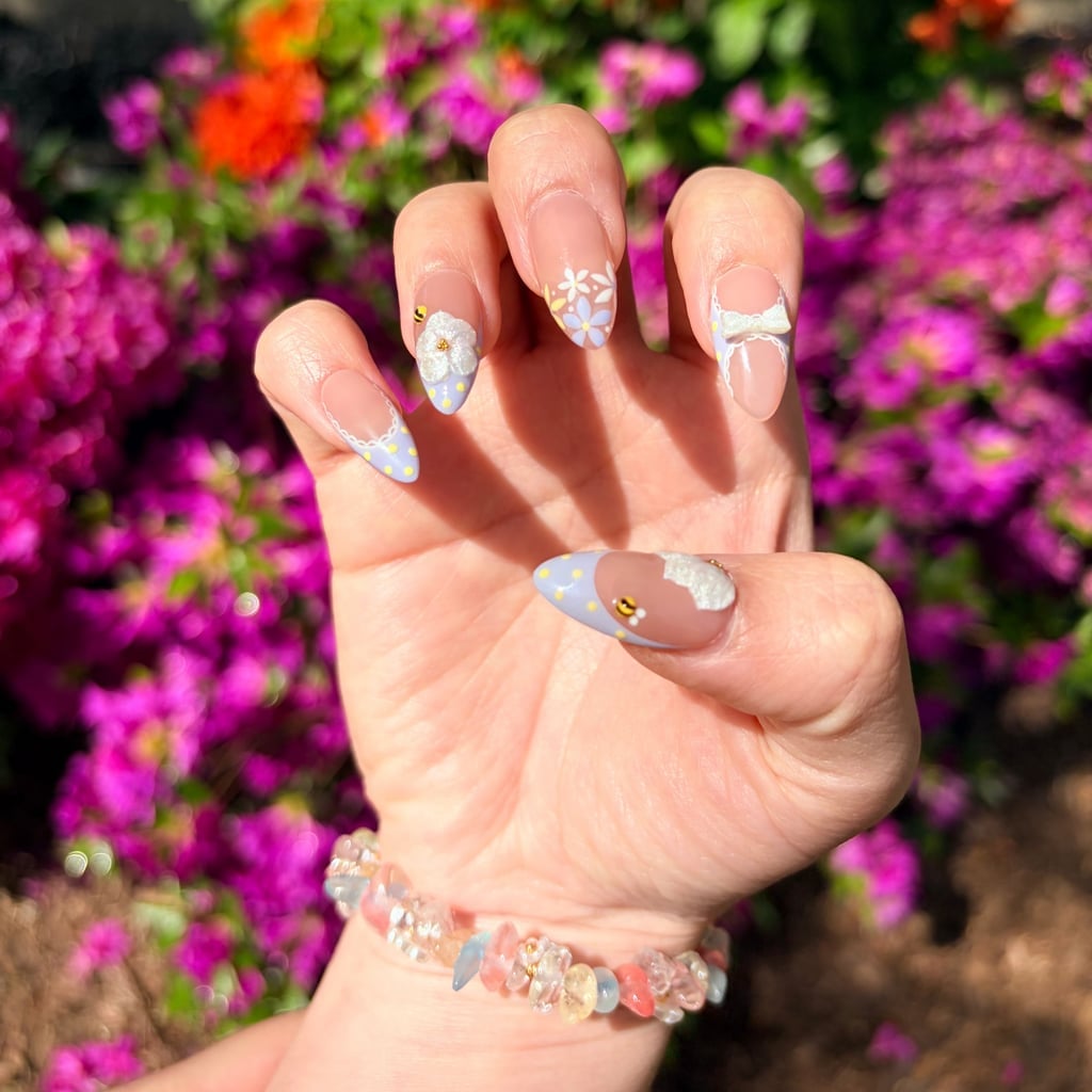 Light Purple Almond Nails with Bee and Bow Light Purple Almond Nails with Bee and Bow — Purple Bow Nails 2027