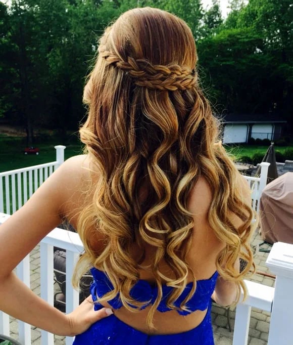 Honey Blonde Rolled Curls Updo With Flowers Honey Blonde Rolled Curls Updo With Flowers — Quick Quinceanera Hairstyles 2027
