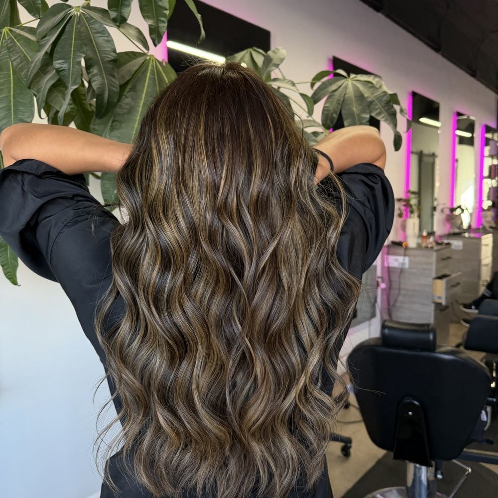 Dark Brown Blonde Highlighted Wavy Blowout Dark Brown Blonde Highlighted Wavy Blowout — Quick Quinceanera Hairstyles 2027
