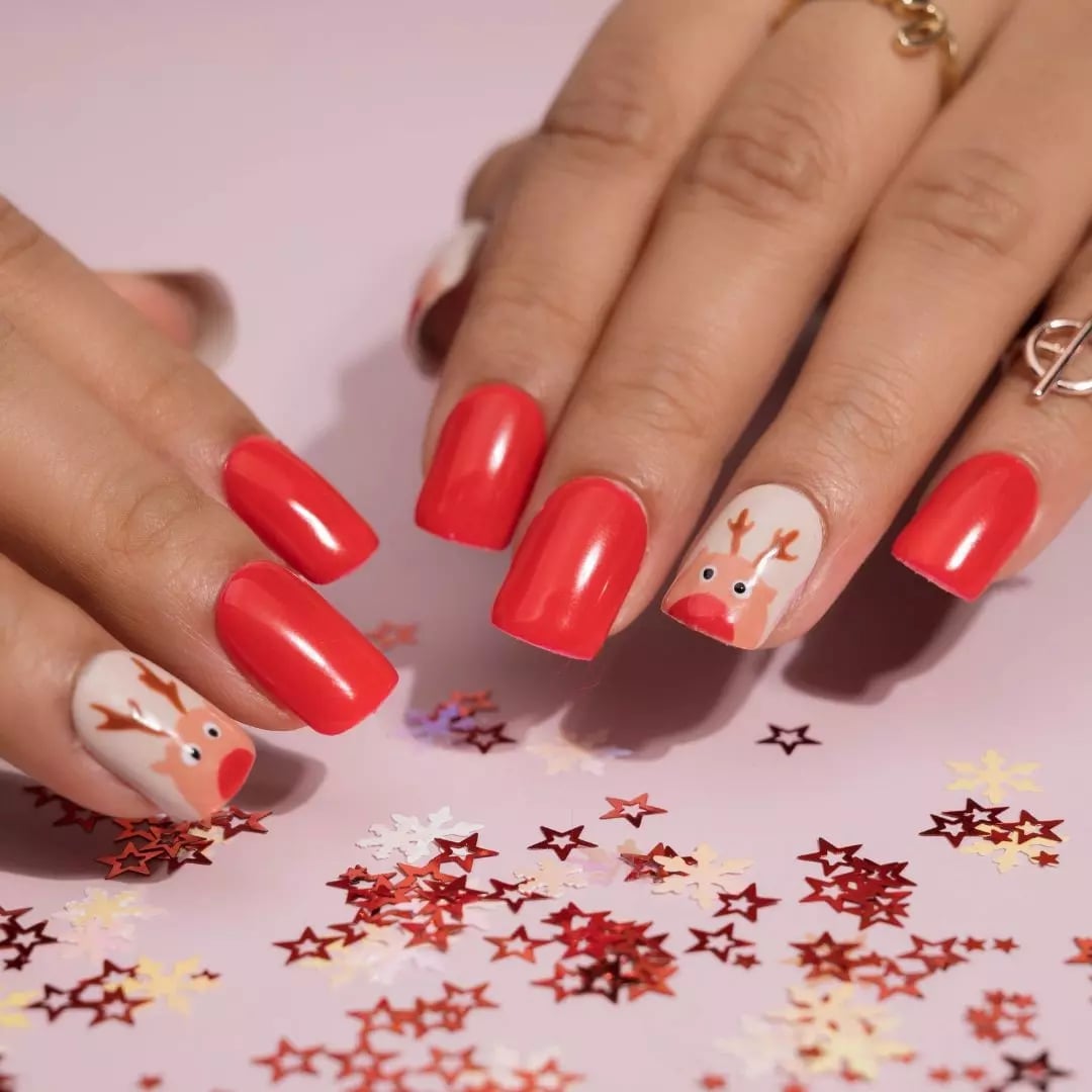 Short Square Red White Reindeer Face Nails Short Square Red White Reindeer Face Nails — Reindeer Nails 2026