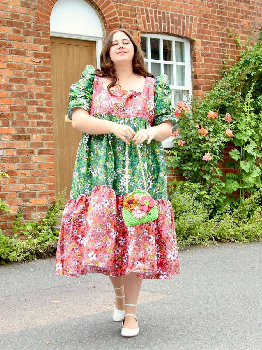 Green and pink floral tiered midi dress with puff sleeves Green and pink floral tiered midi dress with puff sleeves — Rustic Wedding Guest Dress 2027