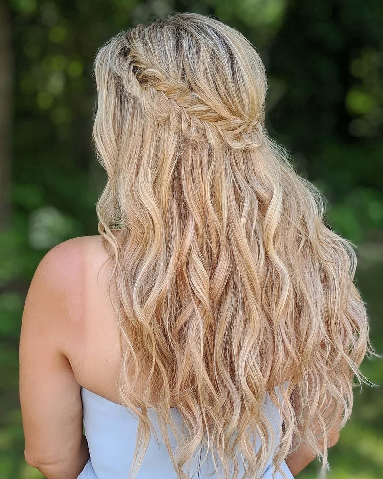 Long Blonde Half Up Half Down With Braid Long Blonde Half Up Half Down With Braid — Rustic Wedding Hairstyles 2027