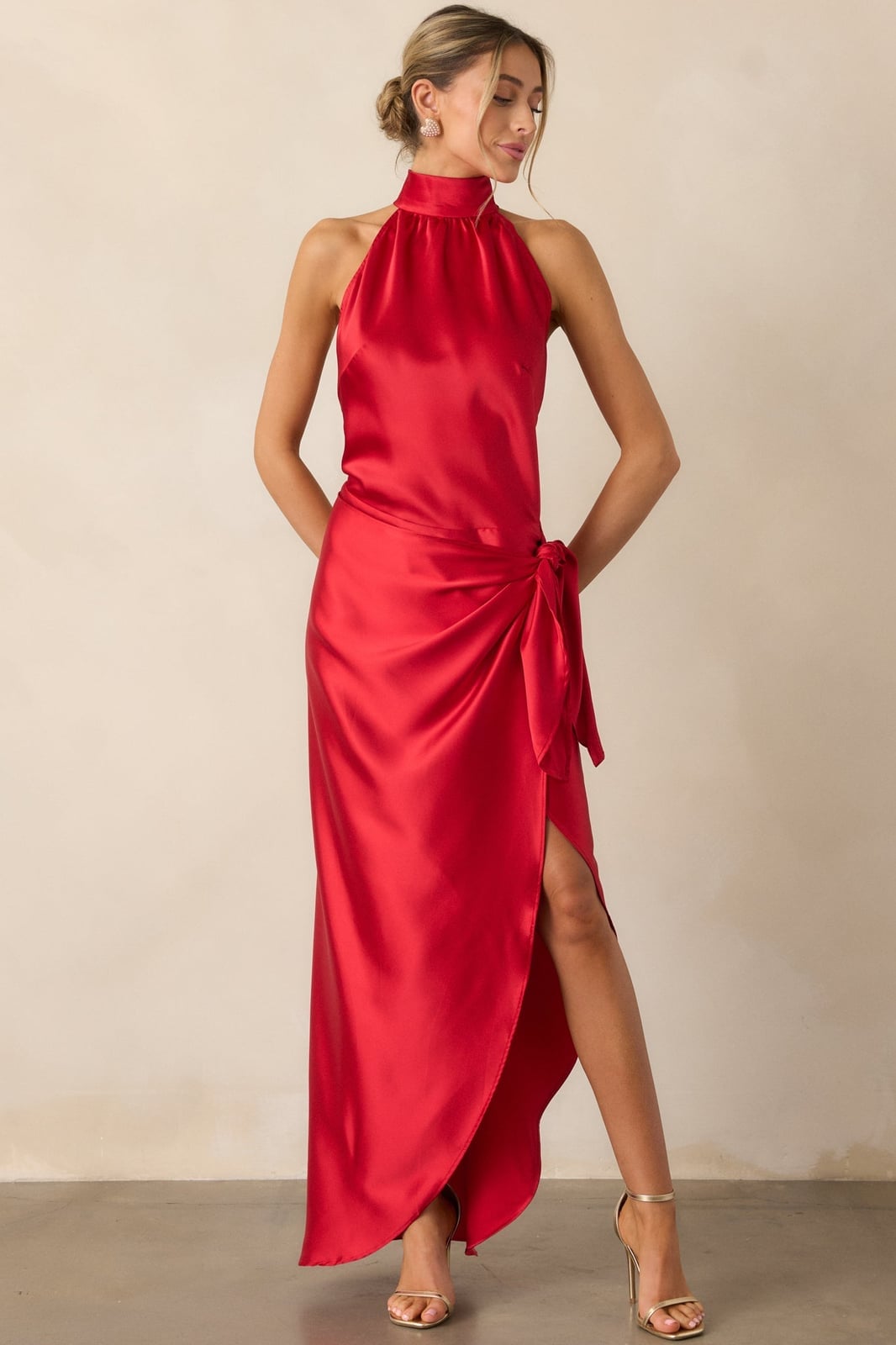 Vibrant Red Halter Neck Satin Maxi Dress — Satin Dinner Dress 2027