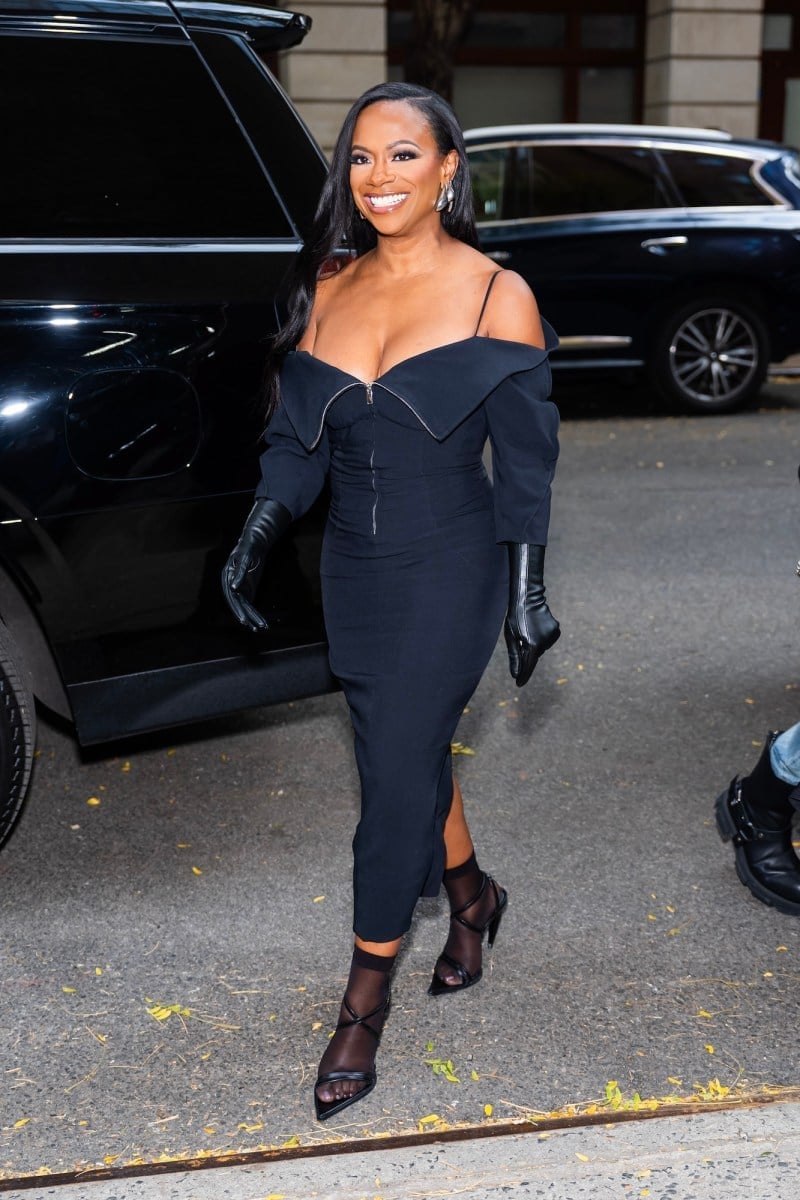 Off-the-shoulder dress with sheer black socks and gloves Off-the-shoulder dress with sheer black socks and gloves — Sheer Socks Outfits 2027