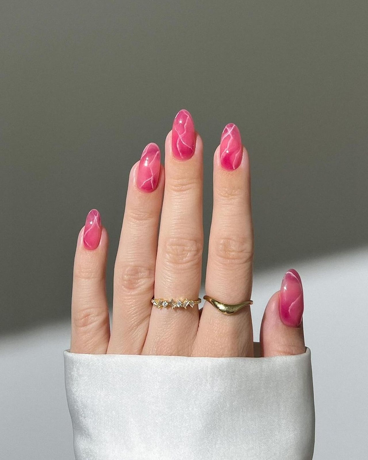 Abstract Geometric Pink Short Almond Nails Abstract Geometric Pink Short Almond Nails — Short Barbie Nails 2027