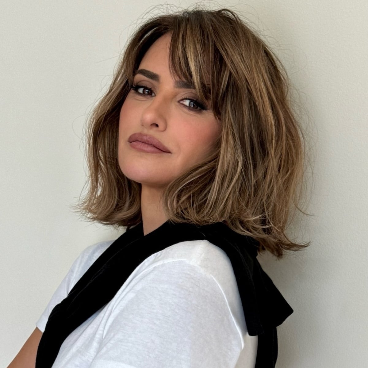 Collarbone Bob With Face Framing Layers Collarbone Bob With Face Framing Layers — Short Relaxed Hairstyles 2027