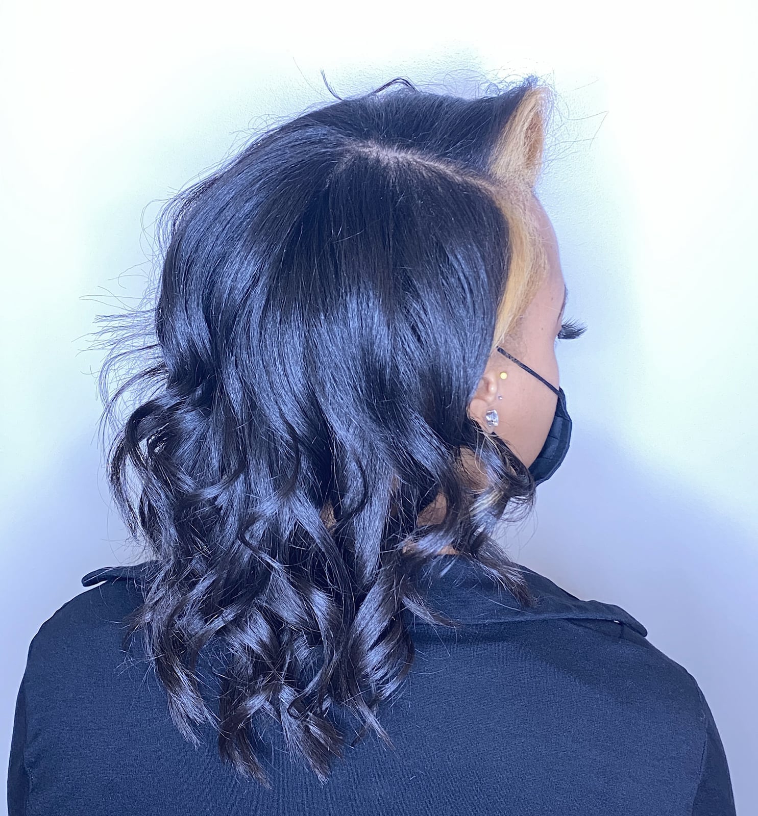 Shoulder Length Loose Curls With Highlights Shoulder Length Loose Curls With Highlights — Silk Press 2027