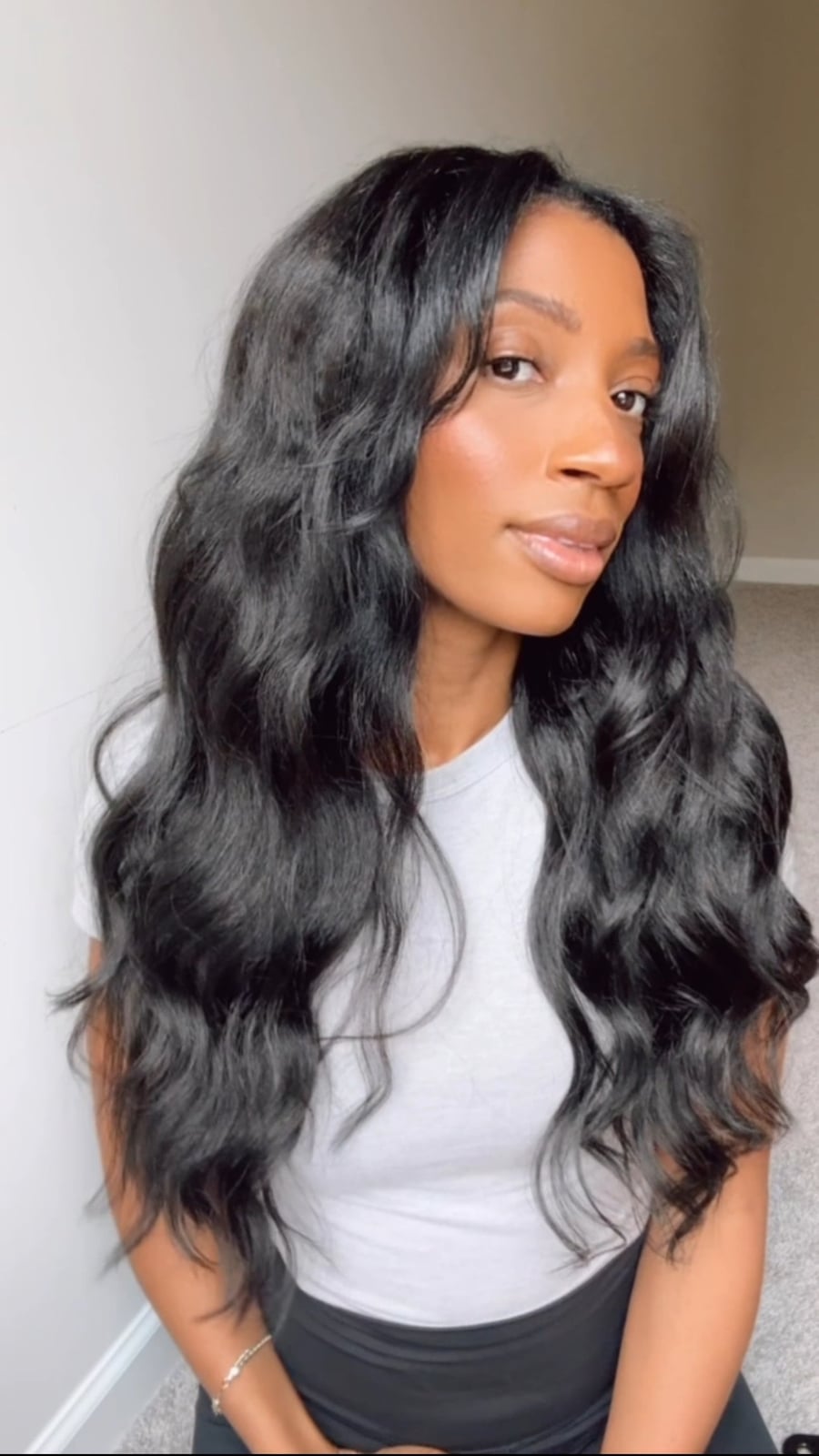 Mid-Back Long Layers Wavy Blowout Mid-Back Long Layers Wavy Blowout — Silk Press 2027