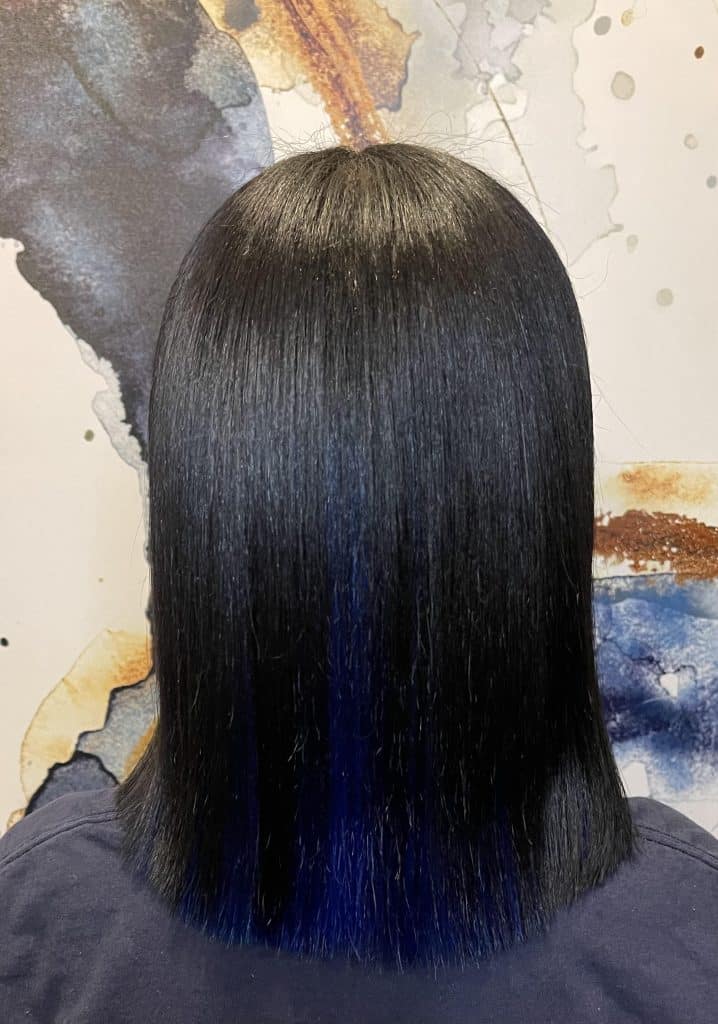 Collarbone Blunt Lob With Blue Hue Collarbone Blunt Lob With Blue Hue — Silk Press 2027