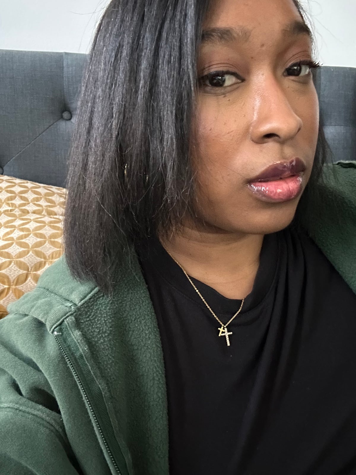 Sleek Dark Brown Bob With Glossy Finish Sleek Dark Brown Bob With Glossy Finish — Silk Press 2027