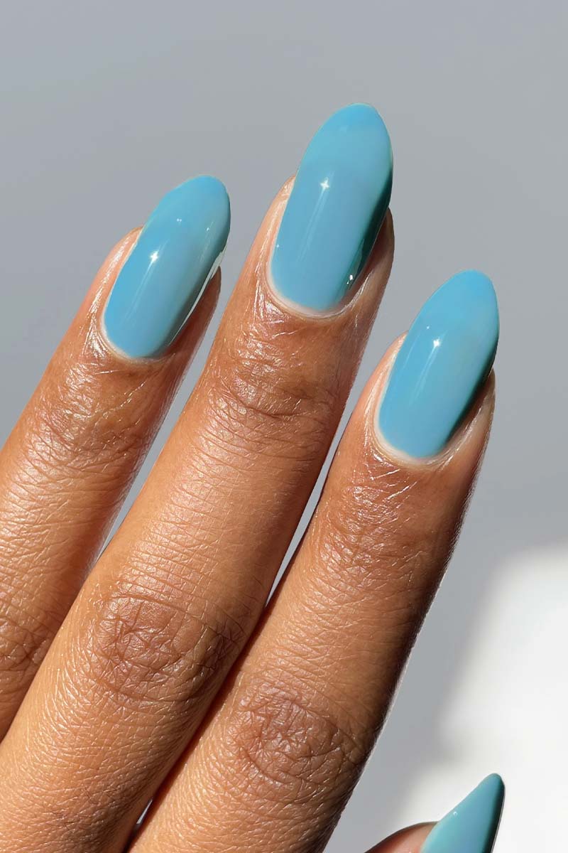 Vibrant Sky Blue Jelly Polish Oval Nails Vibrant Sky Blue Jelly Polish Oval Nails — Sky Blue Nails 2027