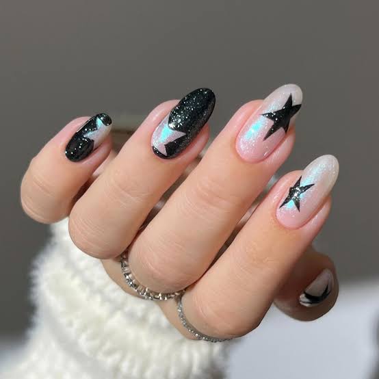 Medium Oval Iridescent Pink Star Decals Medium Oval Iridescent Pink Star Decals — Sparkly New Years Nails 2027