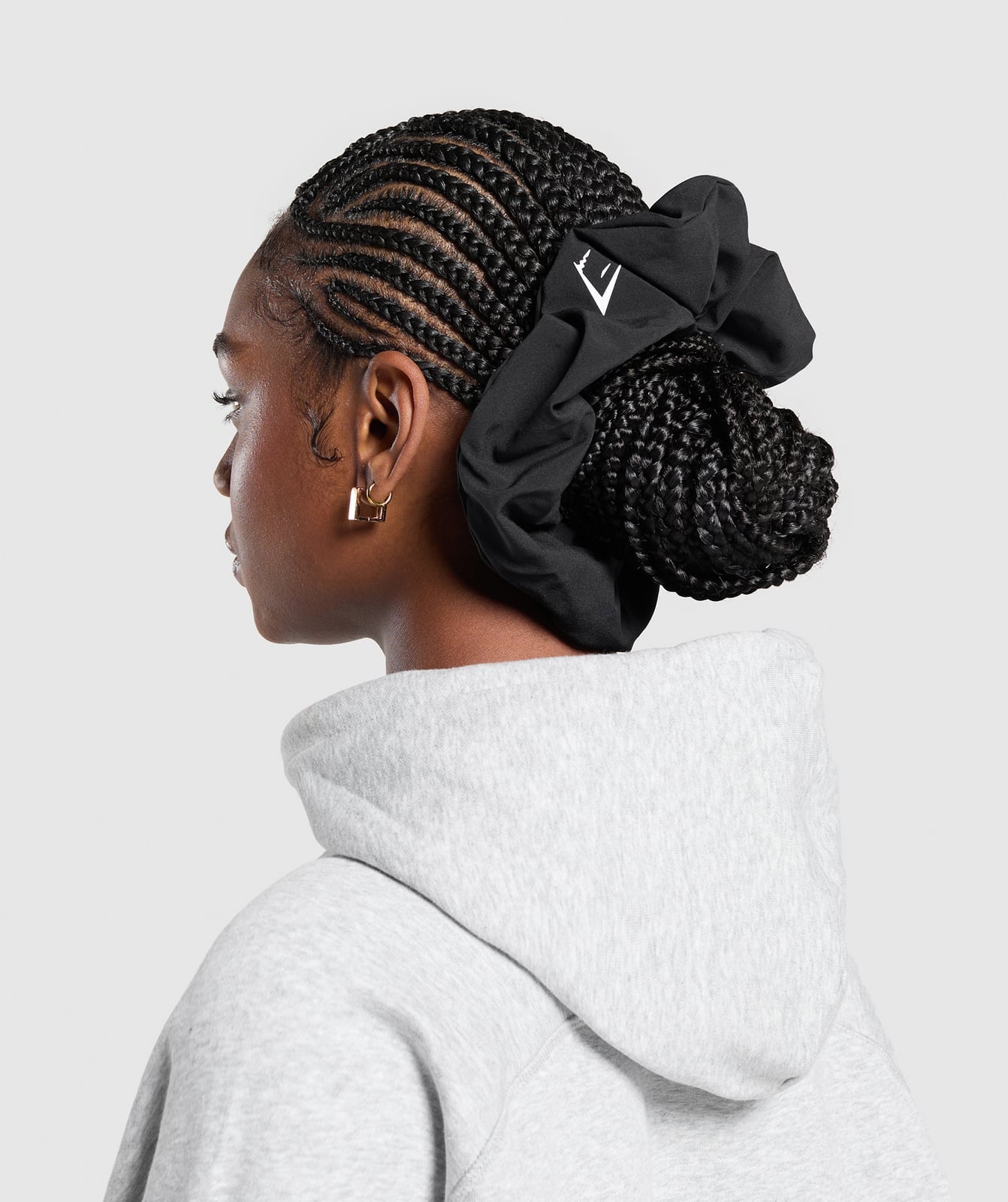 6 Protective Workout Hairstyles For Curly Hair & Care Tips | Gymshark Central