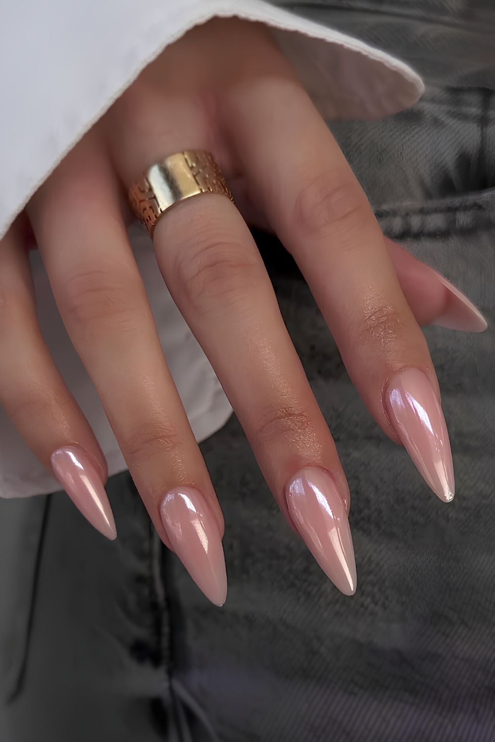 Pearlescent Pale Pink Stiletto Long Nails Pearlescent Pale Pink Stiletto Long Nails — Spring Wedding Nails 2027