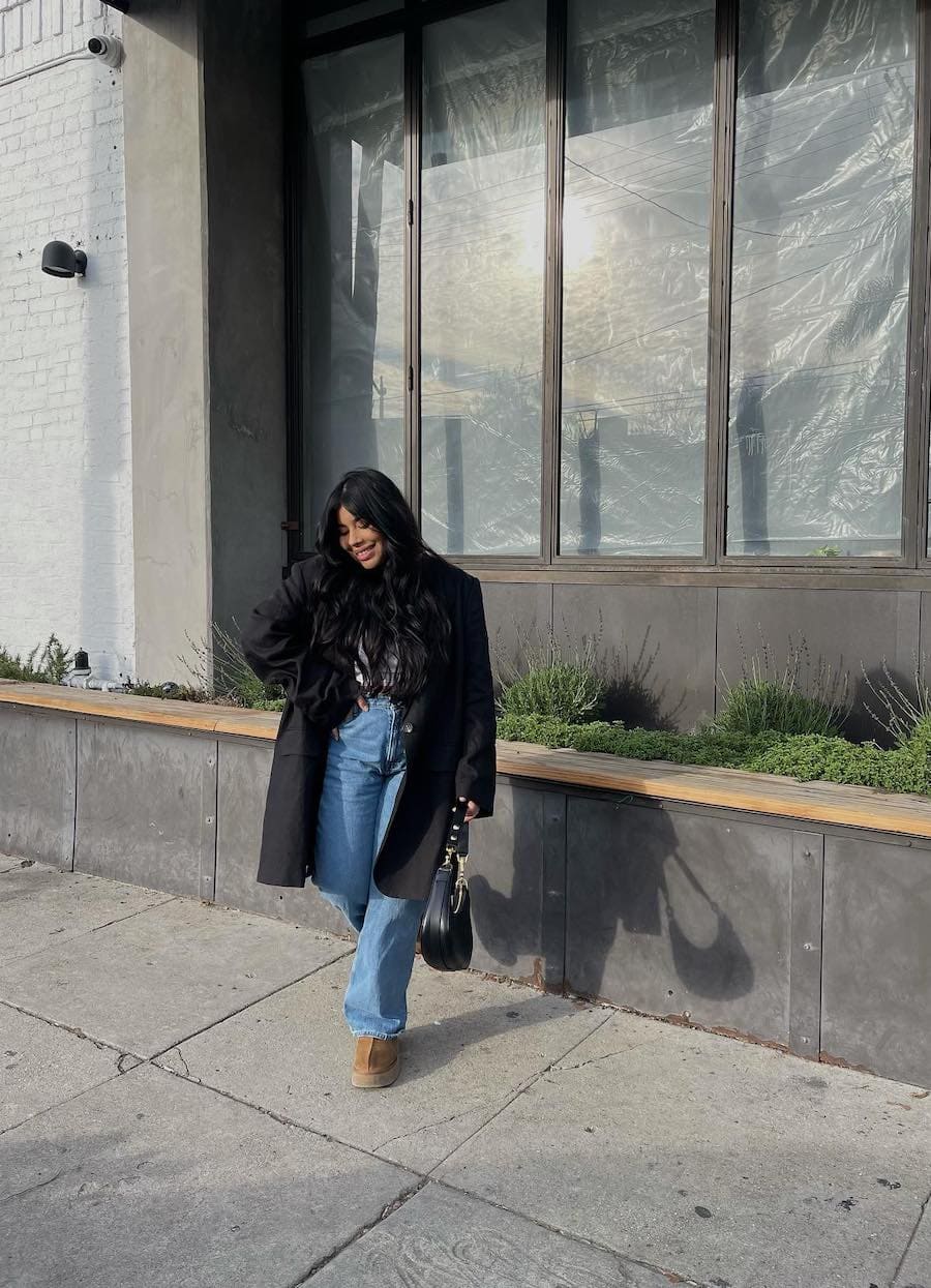 Black blazer and brown Tasman Uggs with jeans Black blazer and brown Tasman Uggs with jeans — Tasman Uggs Outfits 2027