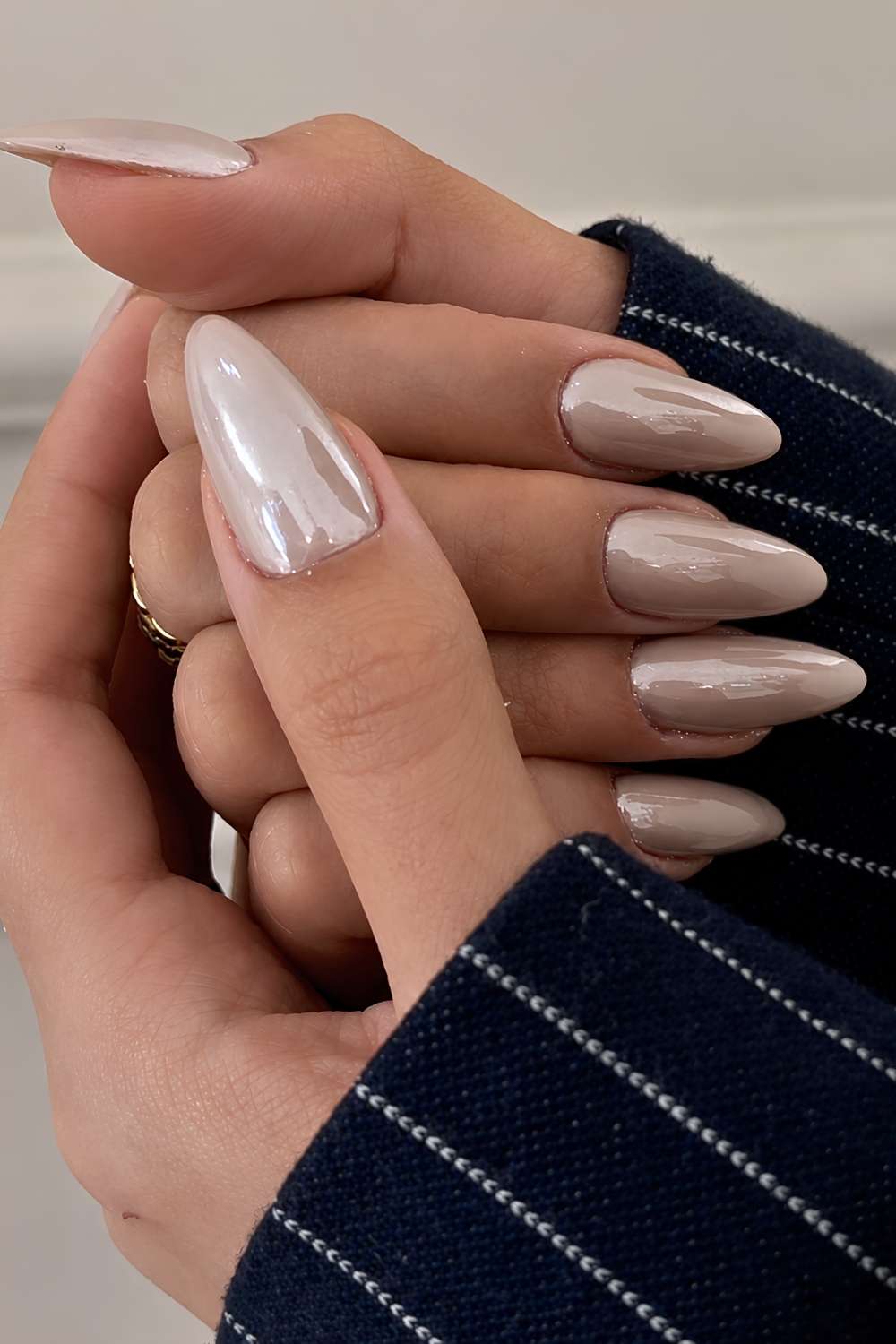 Long Stiletto Light Beige with Pearl White Chrome Accent Long Stiletto Light Beige with Pearl White Chrome Accent — Taupe Nails 2027
