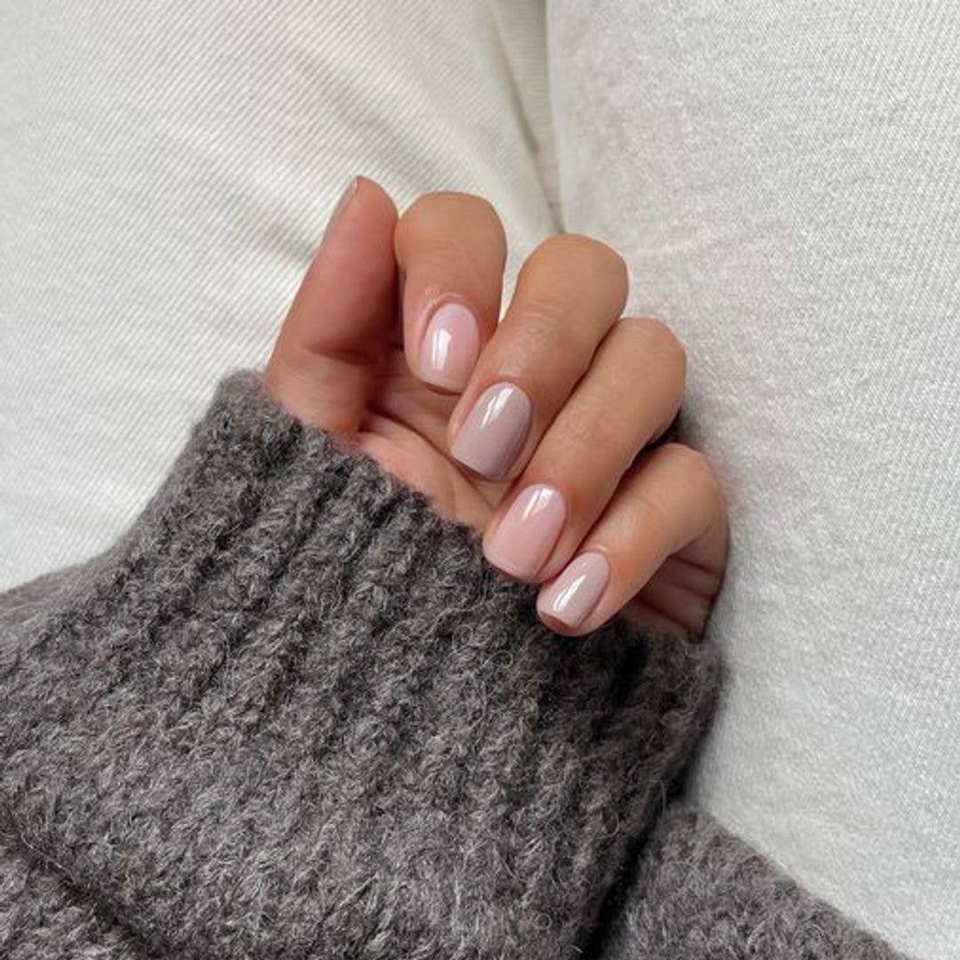 Short Square Accent Nail Mix of Sheer Pink and Taupe Short Square Accent Nail Mix of Sheer Pink and Taupe — Taupe Nails 2027