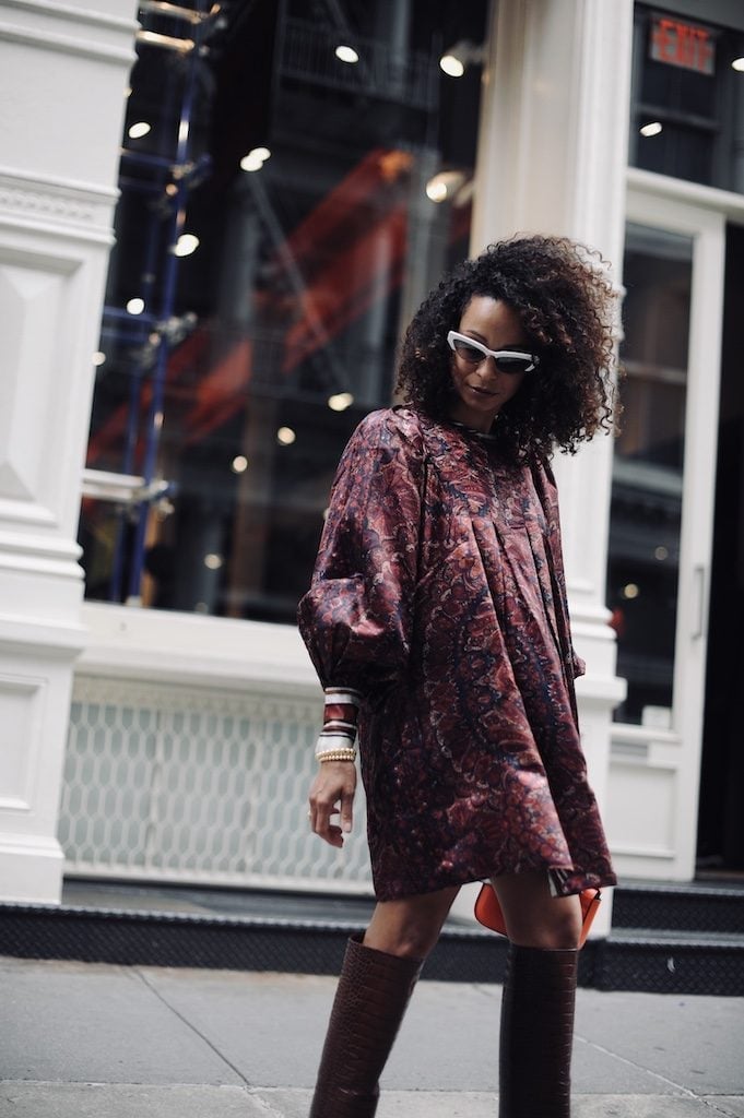 Oversized Patterned Mini Dress with Knee High Boots Oversized Patterned Mini Dress with Knee High Boots — Thanksgiving Dinner Outfits 2026