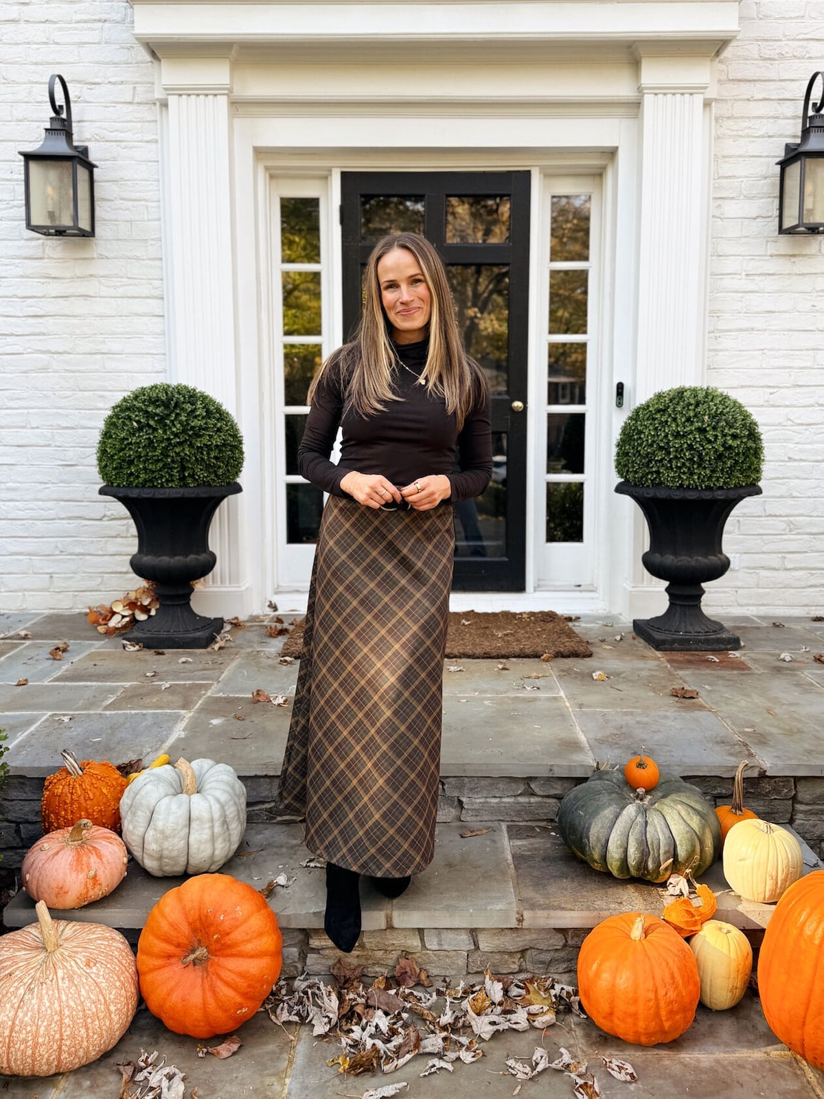 Plaid Maxi Skirt and Turtleneck Plaid Maxi Skirt and Turtleneck — Thanksgiving Dinner Outfits 2026