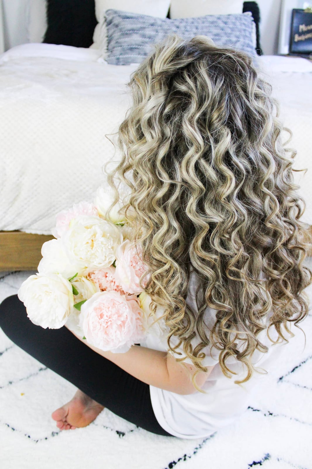 Mid-Back Ash Blonde Curls Air Dried Mid-Back Ash Blonde Curls Air Dried — Tight Curls 2027