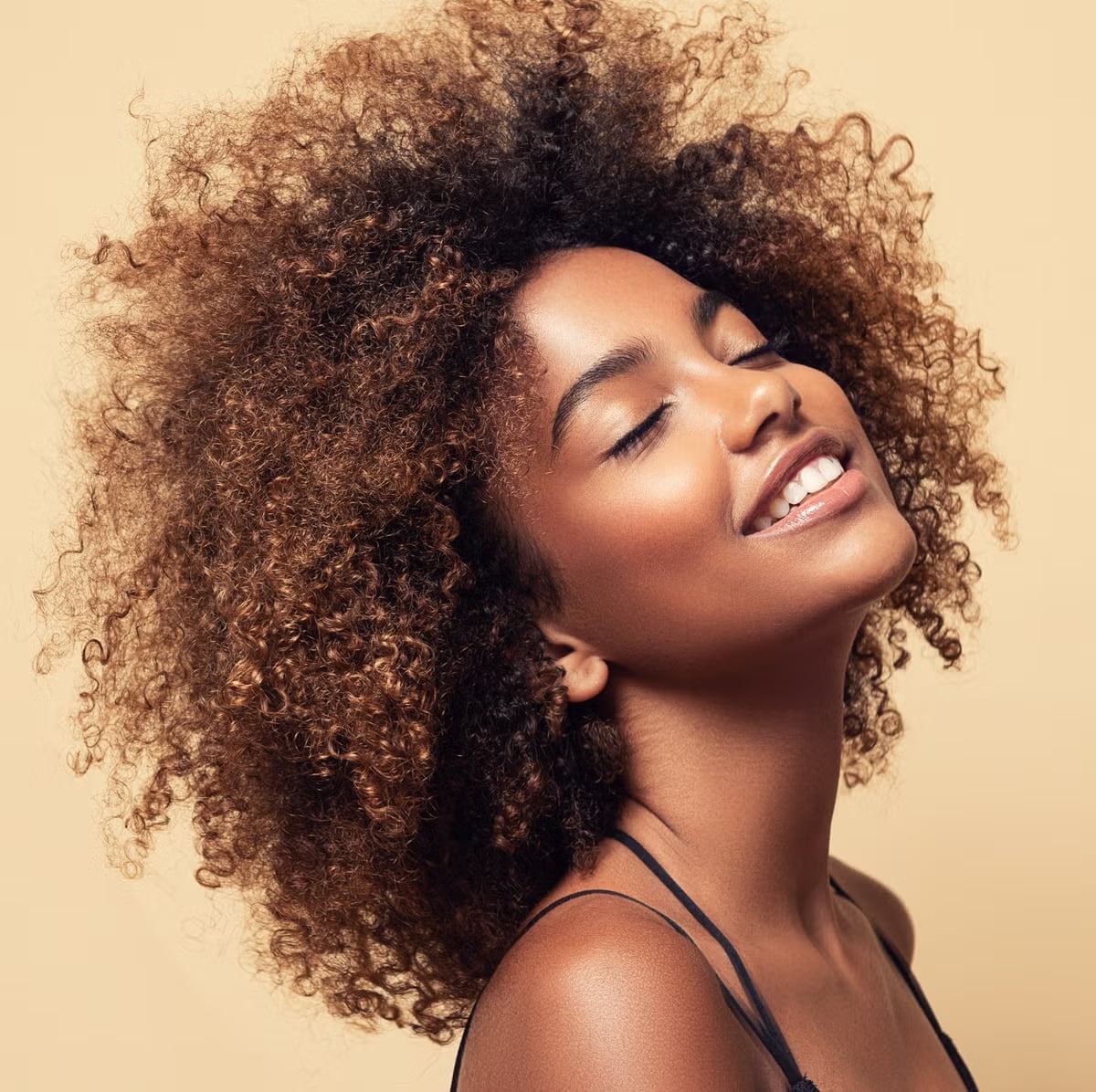 Mid-Back Dark Brown Curls With Blonde Highlights Mid-Back Dark Brown Curls With Blonde Highlights — Tight Curls 2027