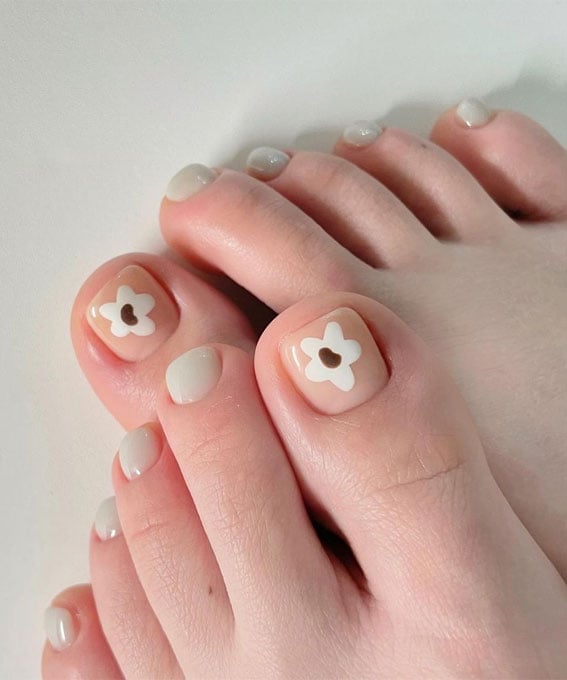 Nude Flower Motif Glossy Short Square Toes, Neutral Shade — Toe Nails 2027 for Pale Skin
