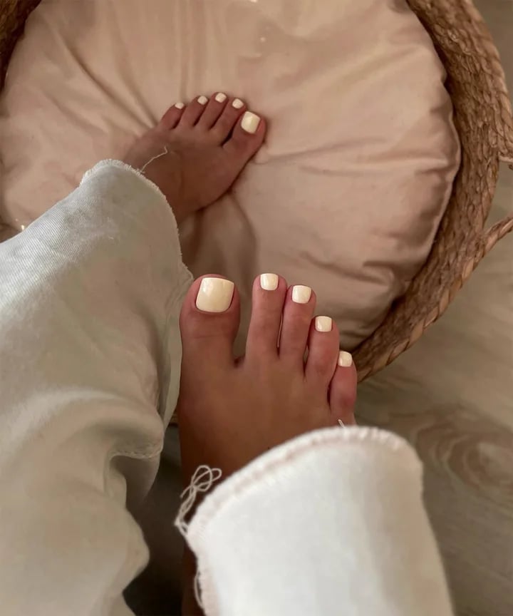 Creamy White Glossy Short Square Toes — Toe Nails 2027 for Pale Skin
