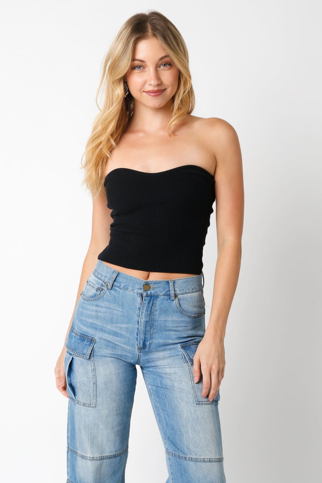Ribbed Tube Top With Cargo Pants, Close-Up Take Ribbed Tube Top With Cargo Pants, Close-Up Take — Tube Crop Top Outfits 2027