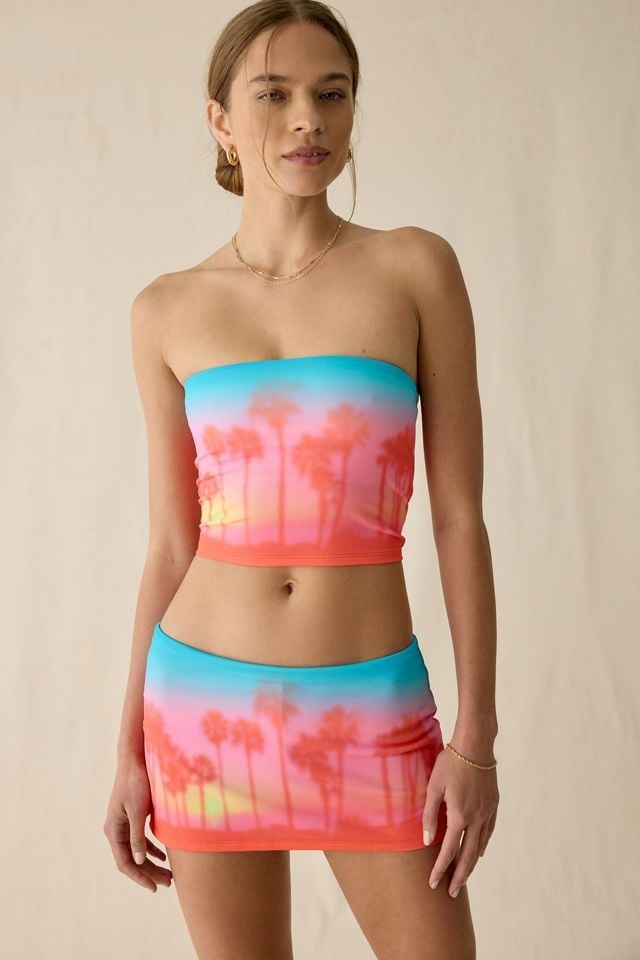 Graphic Palm Print Set With Mini Skirt, Close-Up Take Graphic Palm Print Set With Mini Skirt, Close-Up Take — Tube Crop Top Outfits 2027