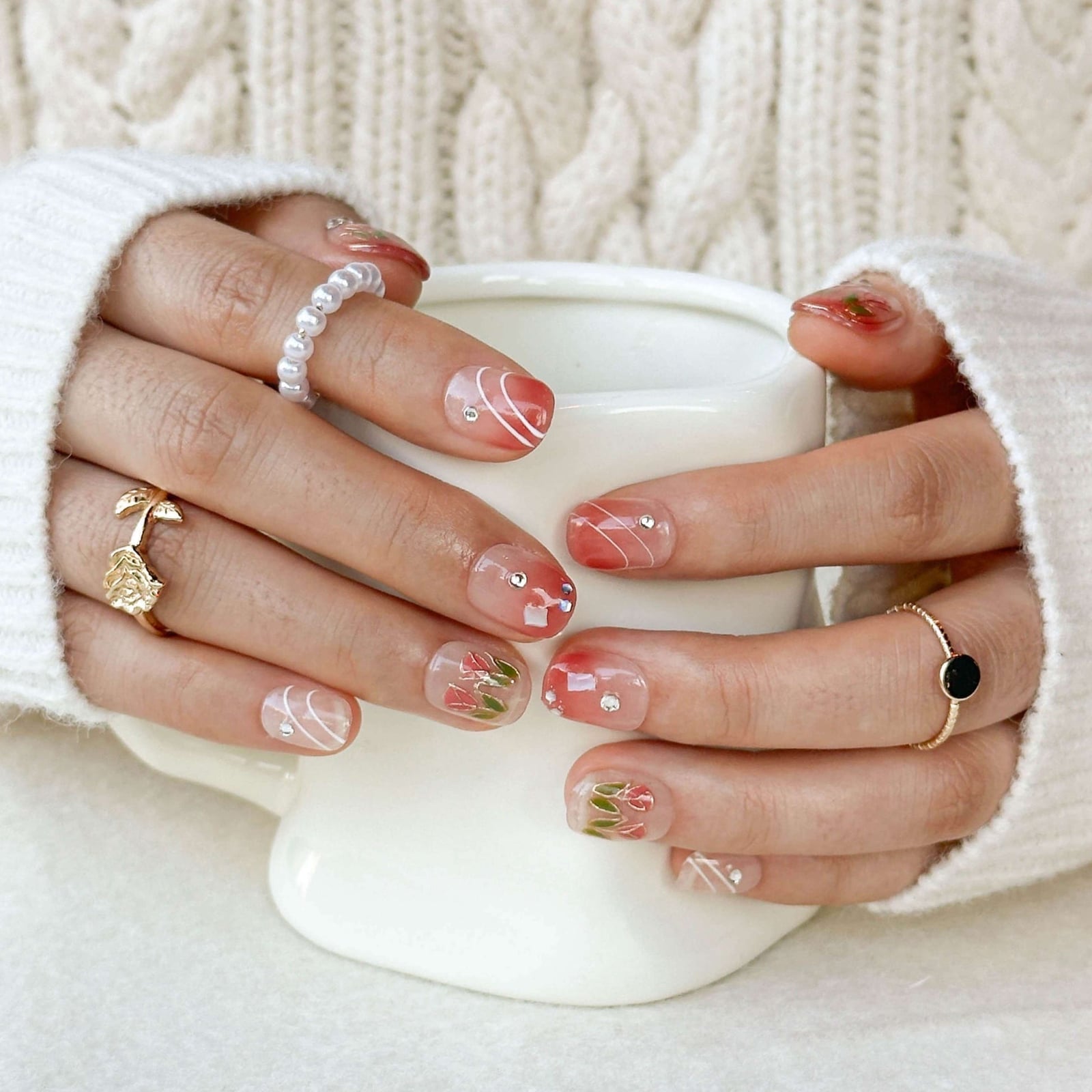 Short Square Red Orange Gradient Tulip Nails Short Square Red Orange Gradient Tulip Nails — Tulip Flower Nails 2027