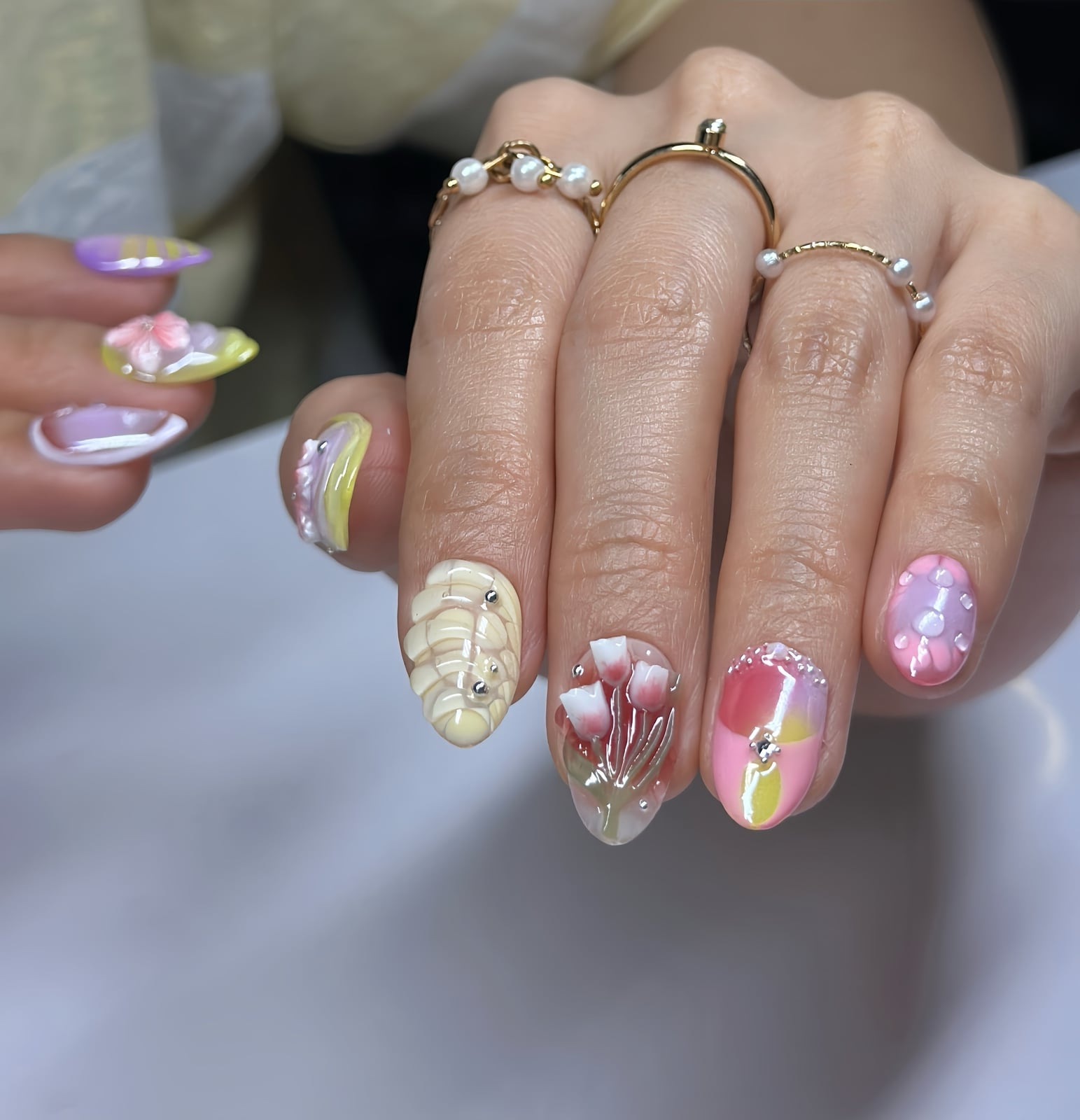 Short Almond 3D Sculpted Tulip Nails Short Almond 3D Sculpted Tulip Nails — Tulip Flower Nails 2027