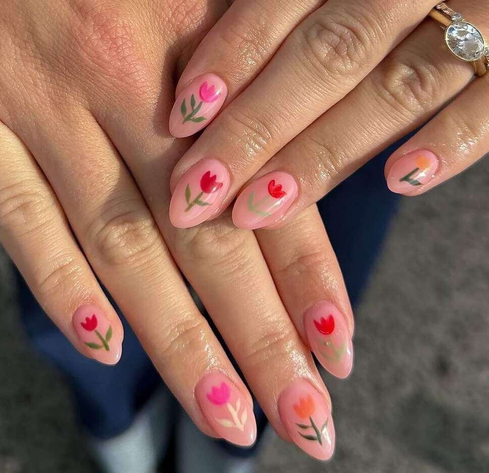 Short Almond Painted Tulip Nails Short Almond Painted Tulip Nails — Tulip Flower Nails 2027