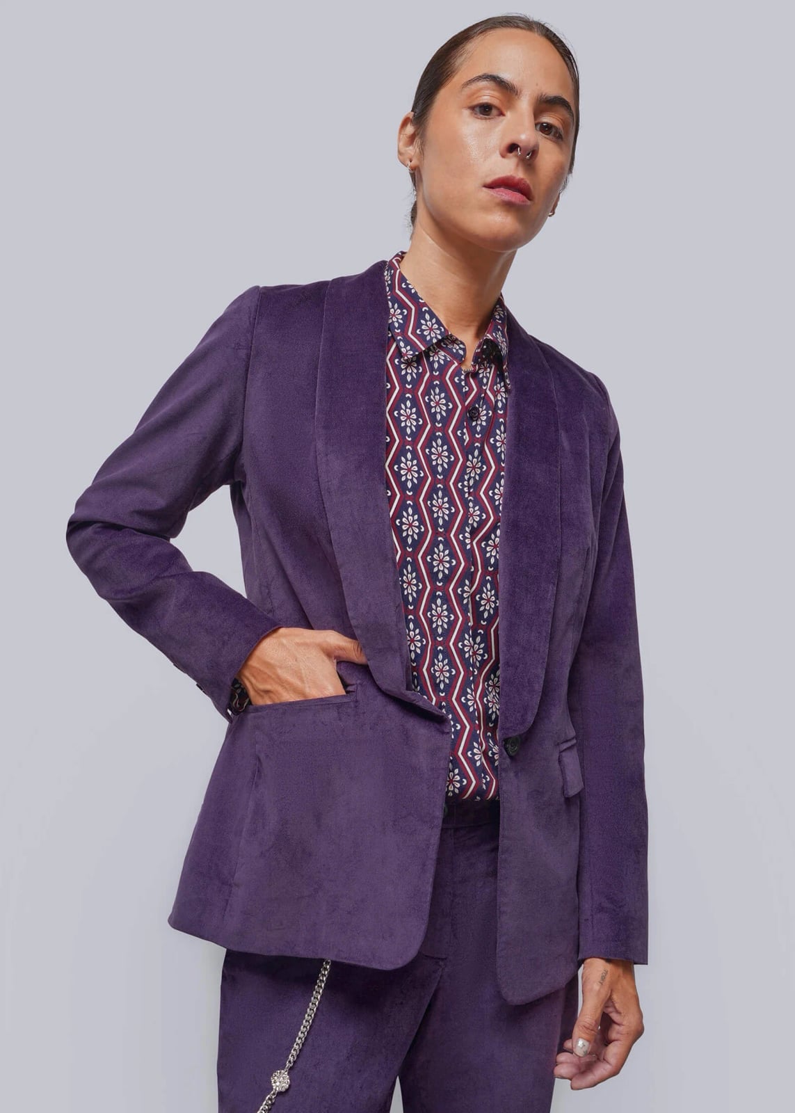 Purple Velvet Blazer Over A Patterned Shirt Purple Velvet Blazer Over A Patterned Shirt — Tuxedo Blazer Outfits 2027