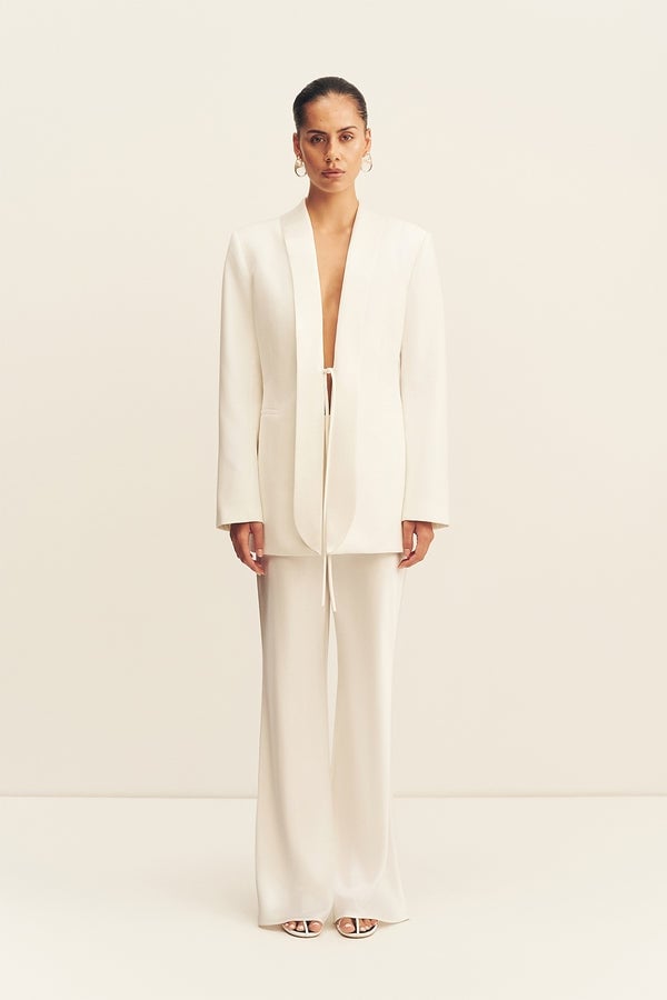 Ivory Silk Crepe Tuxedo Jacket With Draped Lapel Ivory Silk Crepe Tuxedo Jacket With Draped Lapel — Tuxedo Blazer Outfits 2027